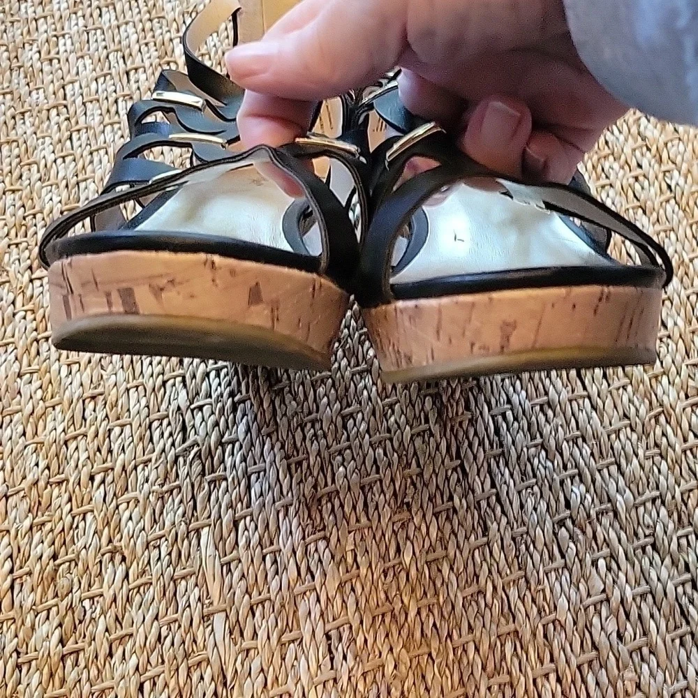 Women's CAT & JACK black & gold wedge sandals. Size is 5.